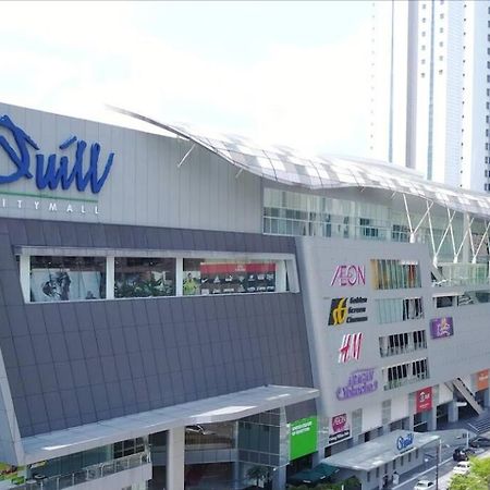 #16 M101 Dang Wangi Klcc View Pool By Livin Apartment Куала Лумпур Екстериор снимка
