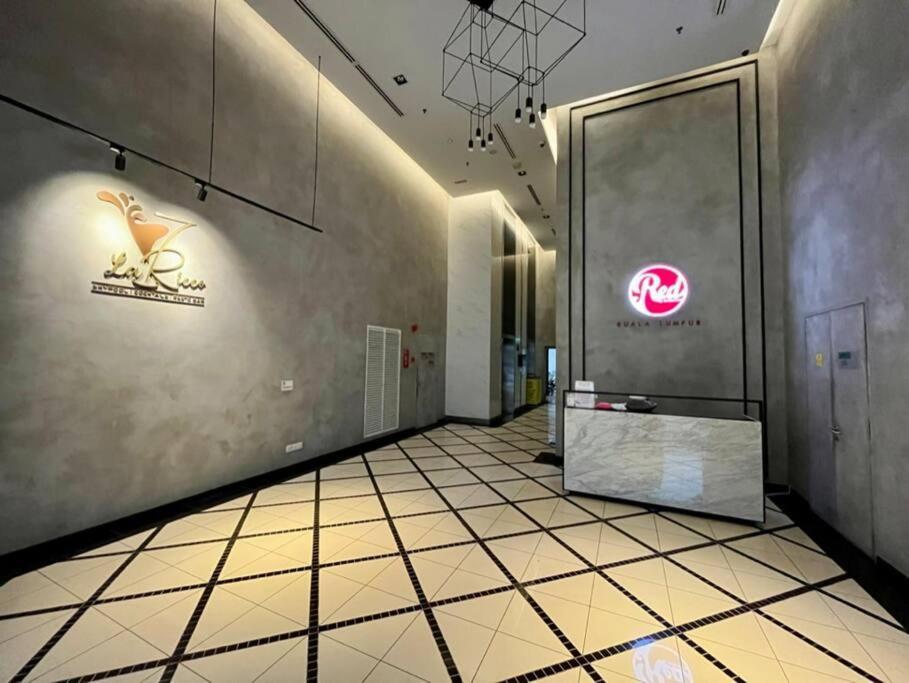 #16 M101 Dang Wangi Klcc View Pool By Livin Apartment Куала Лумпур Екстериор снимка